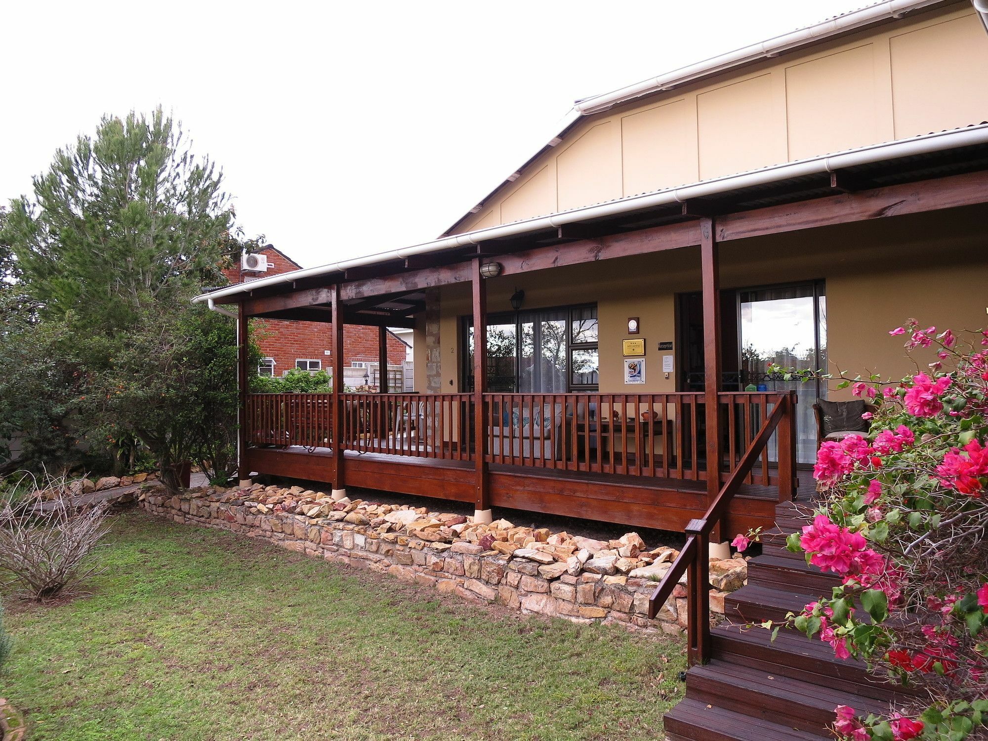 Dempsey'S Self-Catering Guest House Port Elizabeth Exterior foto